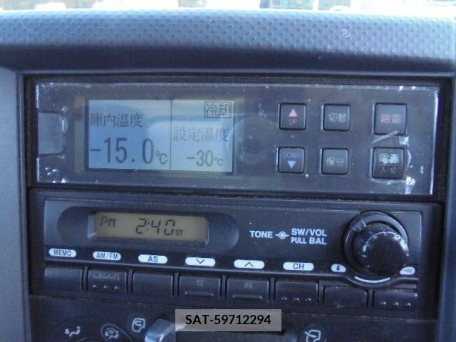 Mazda TITAN 2013-12 200632-18