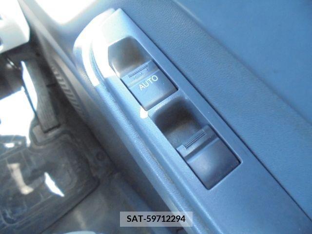 Mazda TITAN 2013-12 200632-13