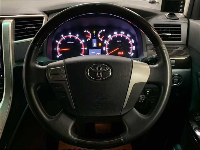 Toyota ALPHARD 2013-08 9712-12