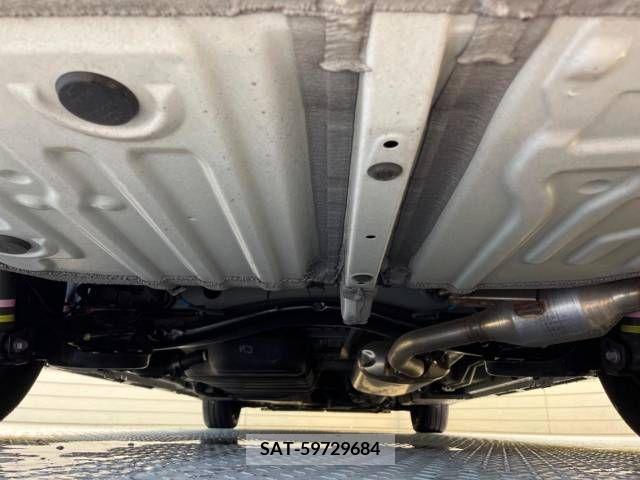 Toyota NOAH 2022-11 336200-19