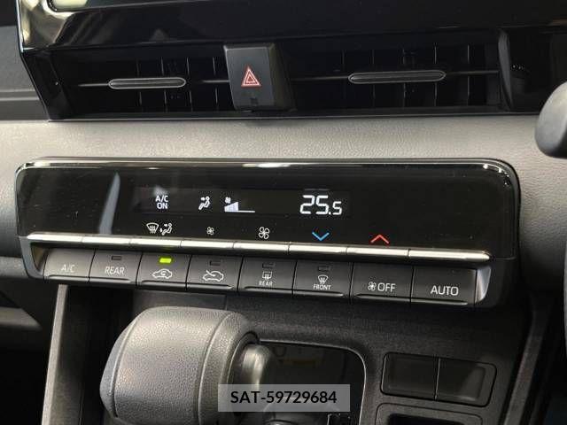 Toyota NOAH 2022-11 336200-7