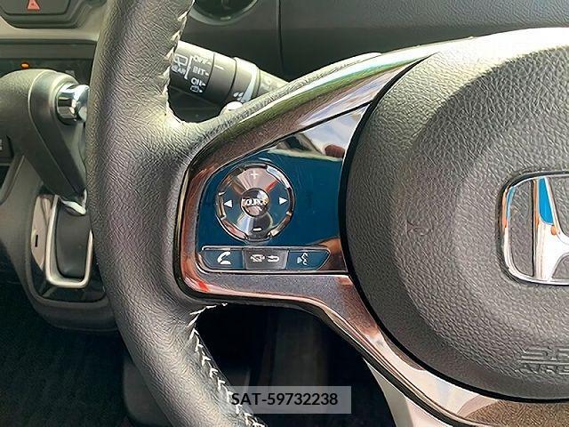 Honda N BOX CUSTOM 2018-03 208853-15