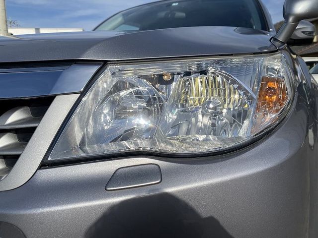 Subaru FORESTER 2011-01 184048-22