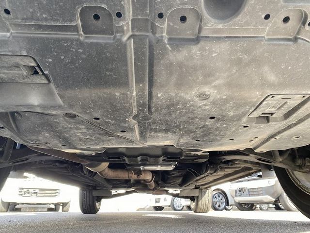 Subaru FORESTER 2011-01 184048-27