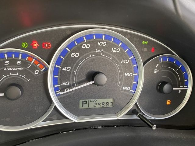 Subaru FORESTER 2011-01 184048-29