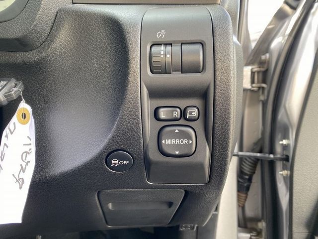 Subaru FORESTER 2011-01 184048-18