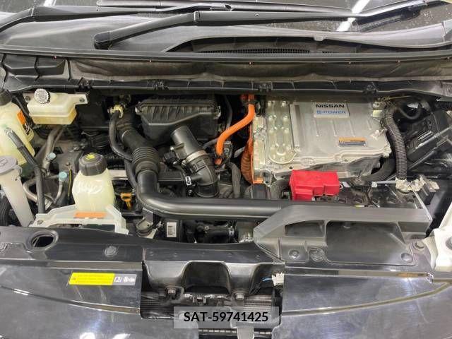 Nissan SERENA 2019-11 227308-19