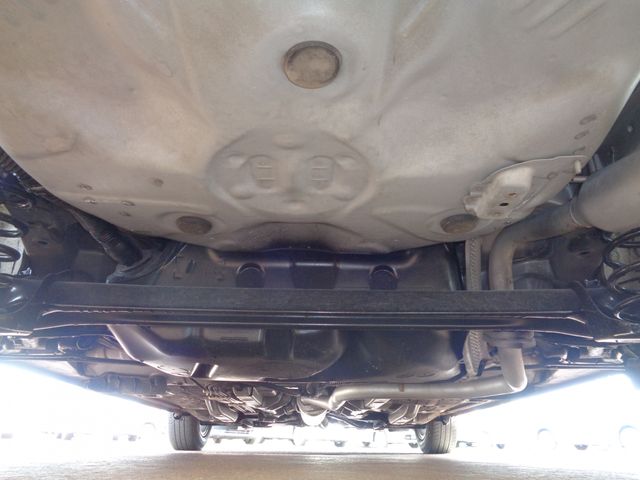 Toyota VITZ 2011-02 5593-20
