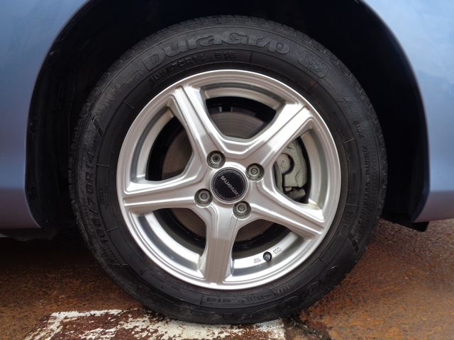 Toyota VITZ 2011-02 5593-23