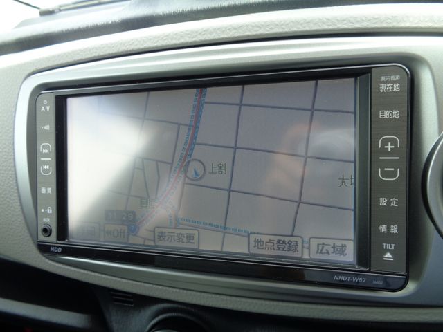 Toyota VITZ 2011-02 5593-14