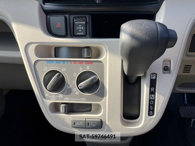 Daihatsu MOVE 2017-11 206243-13
