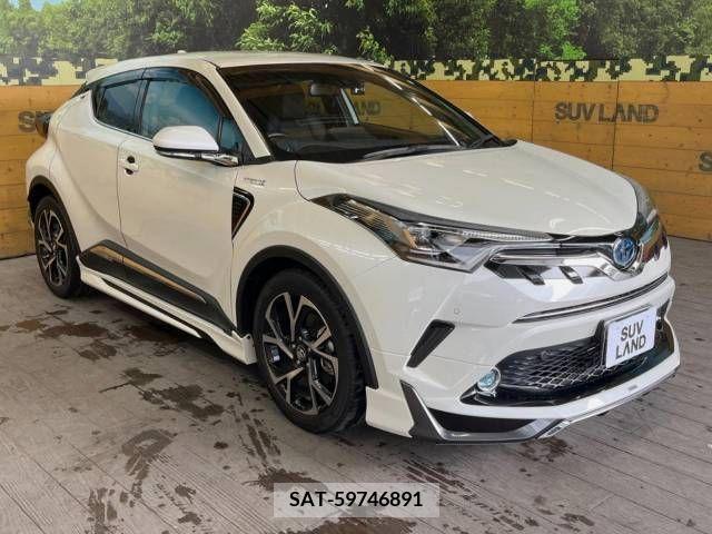 Toyota C-HR 2018-11 235009-16