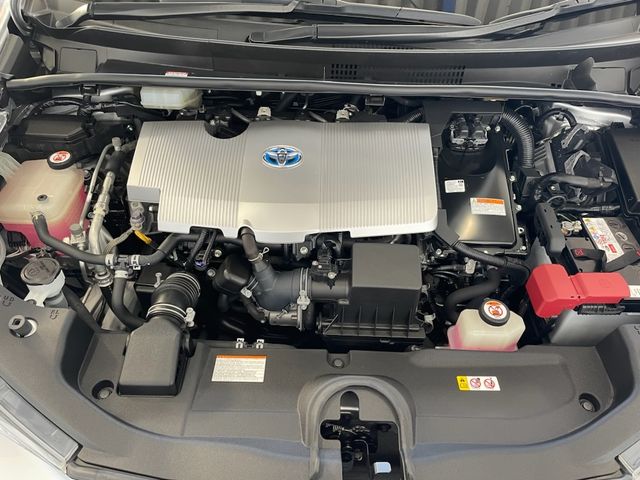 Toyota PRIUS 2018-11 21038-27