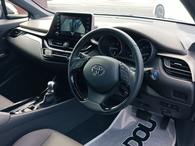 Toyota C-HR 2020-07 194890-10