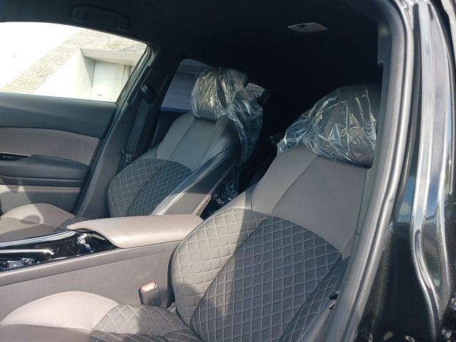 Toyota C-HR 2020-07 194890-25