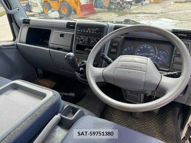 Mitsubishi CANTER 2009-03 302601-10