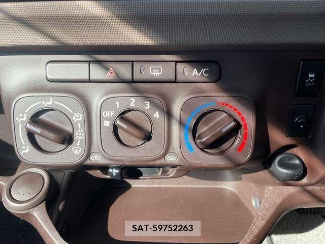 Toyota PASSO 2014-11 221711-16