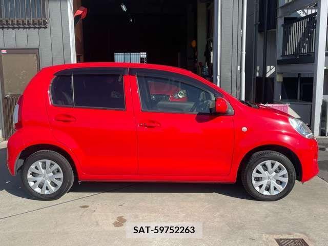 Toyota PASSO 2014-11 221711-7