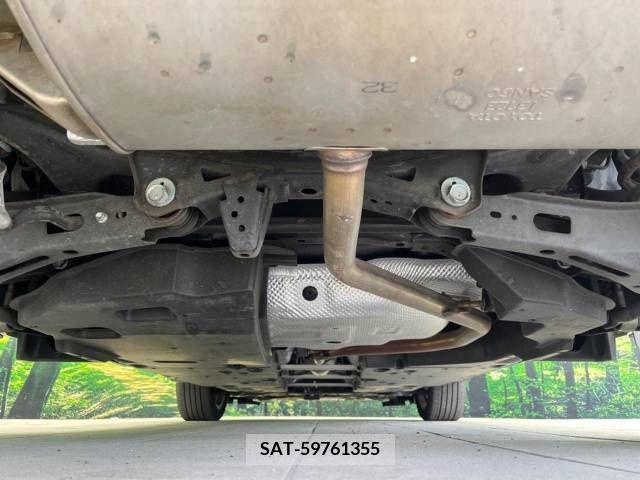 Toyota C-HR 2017-01 210551-19