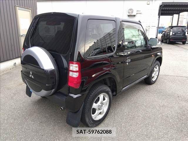 Mitsubishi PAJERO MINI 2011-01 374345-1
