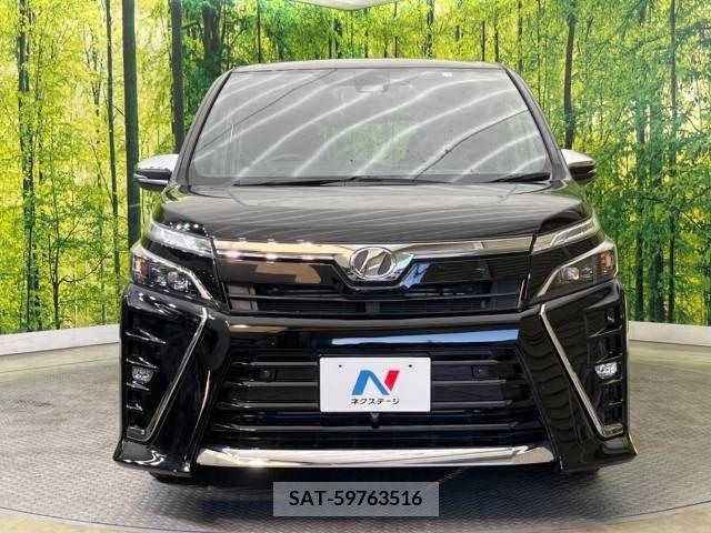 Toyota VOXY 2019-03 223974-14