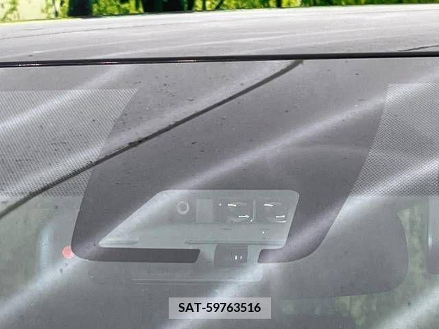 Toyota VOXY 2019-03 223974-4