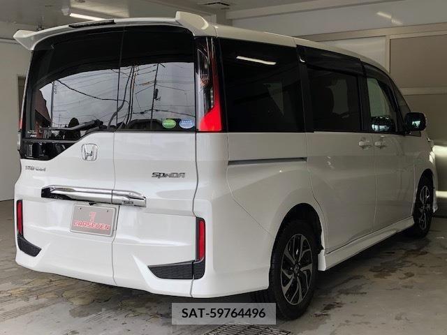 Honda STEP WGN 2020-10 324698-2
