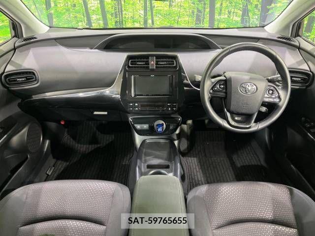 Toyota PRIUS 2021-09 220322-1