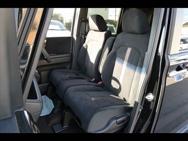 Honda N BOX CUSTOM 2019-09 185316-9