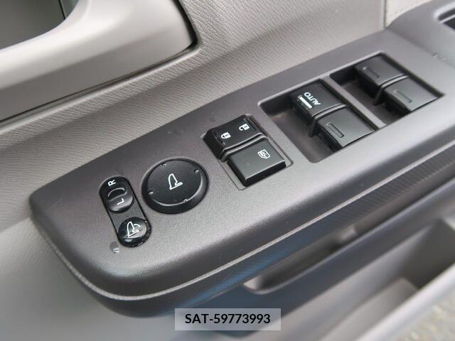 Honda STEP WGN 2009-10 286101-18