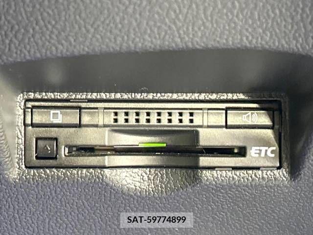 Toyota PRIUS 2016-04 242071-7