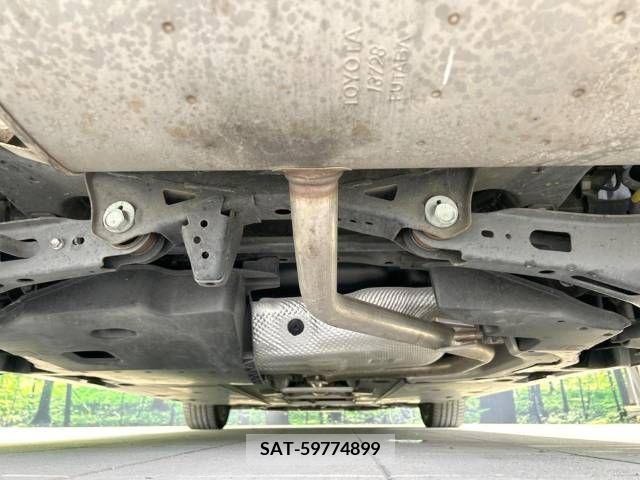 Toyota PRIUS 2016-04 242071-19