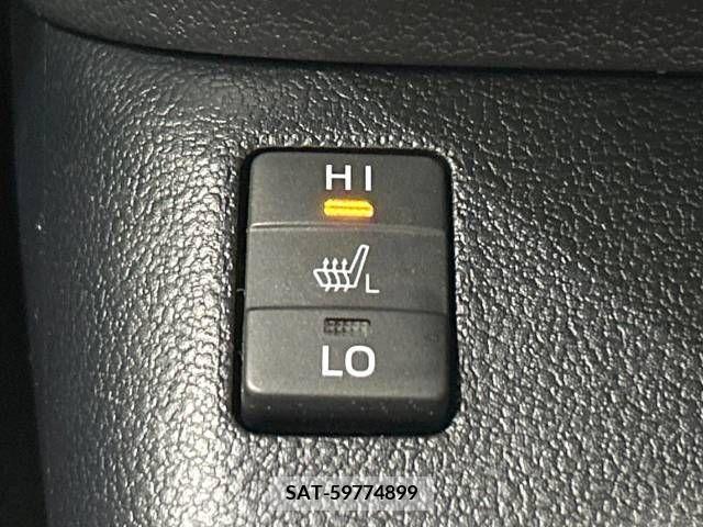 Toyota PRIUS 2016-04 242071-5