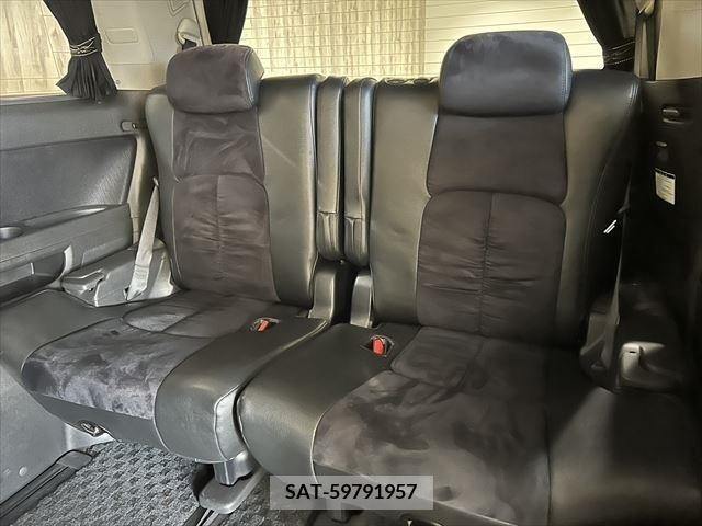 Toyota VELLFIRE 2008-07 288052-24