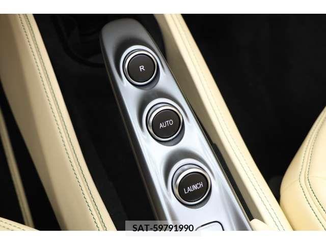 Ferrari F8 Spider 2022-06 375457-15