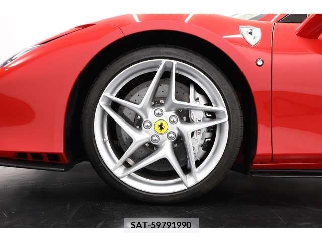 Ferrari F8 Spider 2022-06 375457-5