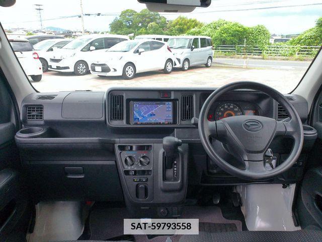 Daihatsu HIJET CARGO 2018-05 348830-1