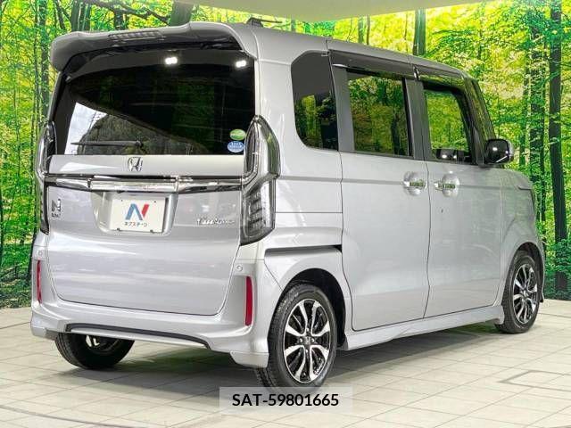 Honda N BOX CUSTOM 2017-09 235203-17