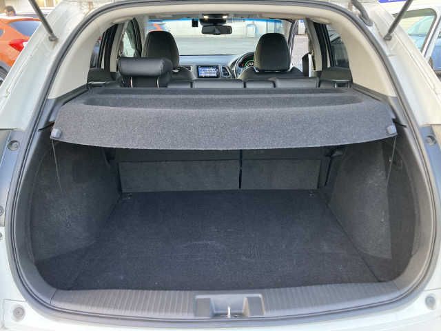 Honda VEZEL 2018-12 185831-5