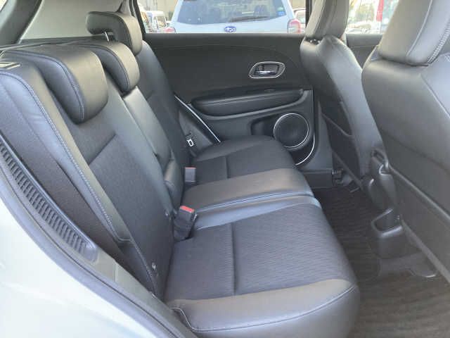 Honda VEZEL 2018-12 185831-4