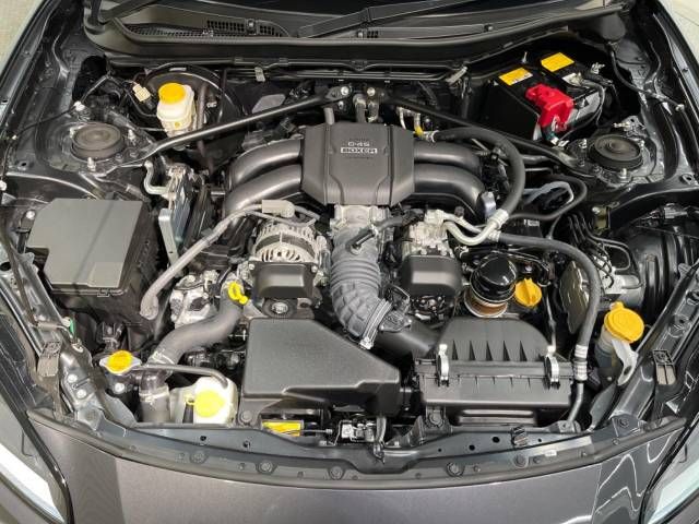 Subaru BRZ 2022-01 192795-18