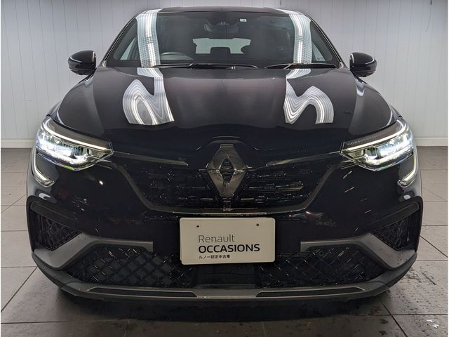 Renault Arkana 2022-08 10427-4