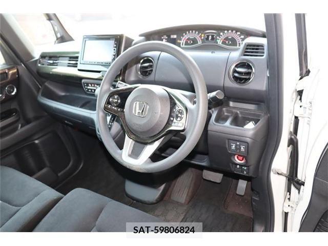 Honda N BOX CUSTOM 2017-10 365006-12
