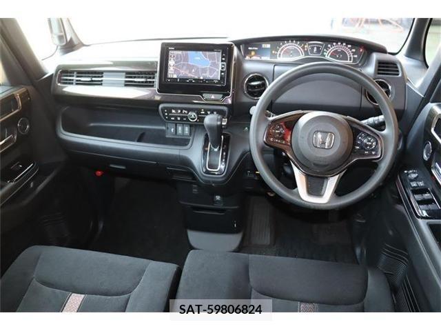 Honda N BOX CUSTOM 2017-10 365006-14