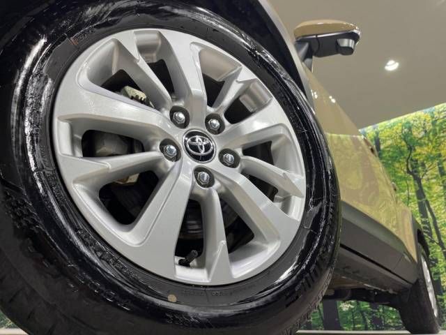 Toyota YARIS CROSS 2022-12 192778-13