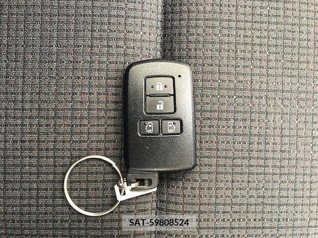 Toyota SIENTA 2019-05 368179-23