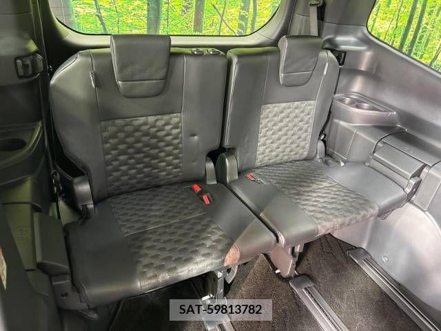 Toyota VOXY 2022-08 375537-10