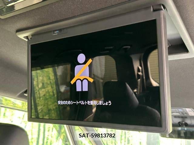Toyota VOXY 2022-08 375537-5