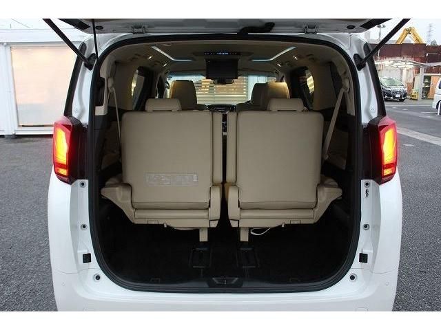Toyota ALPHARD HYBRID 2018-10 182777-16