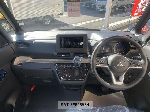 Mitsubishi DELICA MINI 2023-09 204086-4